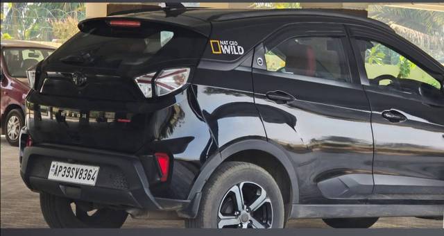 https://images10.gaadi.com/usedgaadi-sellcar/UsedCar/e529b63ea/bc68a63f-d84c-44f3-b8d9-38dca4169a93.jpg?imwidth=6401