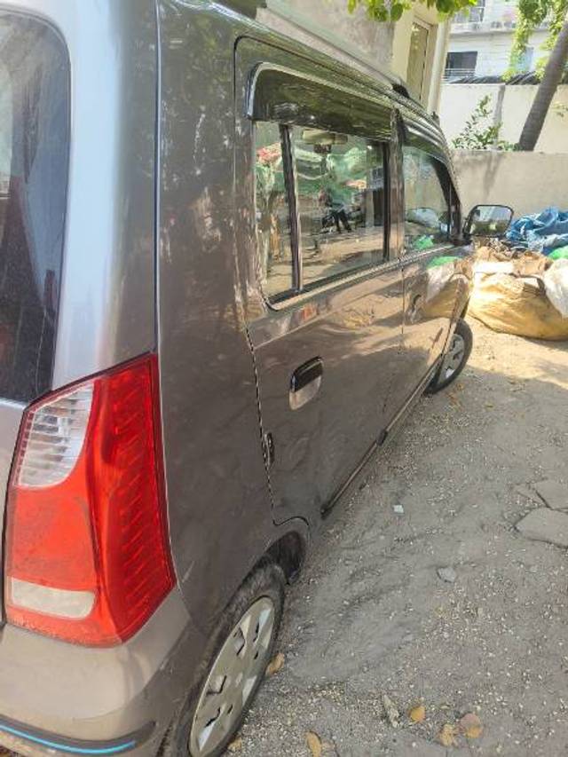 https://images10.gaadi.com/usedgaadi-sellcar/UsedCar/e52a12c5a/d22eabb3-32f5-414d-962d-c2737c9118ad.jpg?imwidth=6402