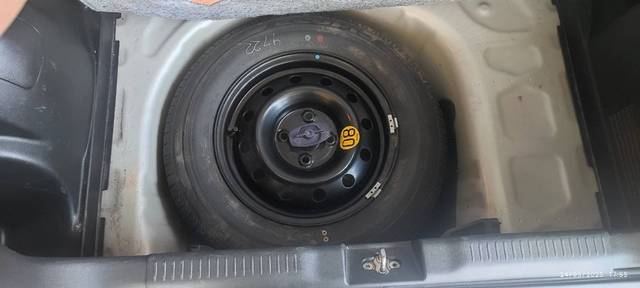 https://images10.gaadi.com/usedgaadi-sellcar/UsedCar/e52a919ba/00a0b93a-d73f-4399-b524-add095198ec5.jpg?imwidth=6402