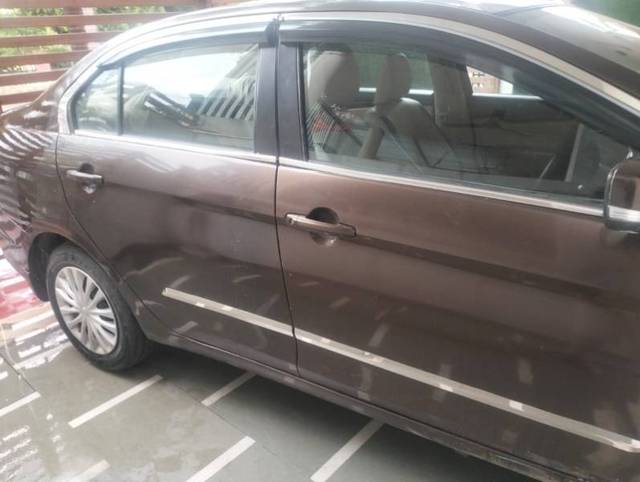 https://images10.gaadi.com/usedgaadi-sellcar/UsedCar/e52b21d5a/bf5ce350-6f2c-44d7-9ebc-b0a2d71c4c2c.jpg?imwidth=6401