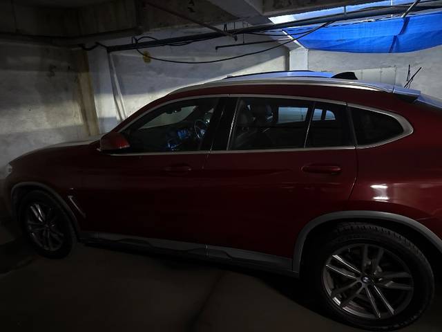 https://images10.gaadi.com/usedgaadi-sellcar/UsedCar/e52bceb1a/ef94f422-a35a-4560-8ca1-c529dc08912d.jpg?imwidth=6400