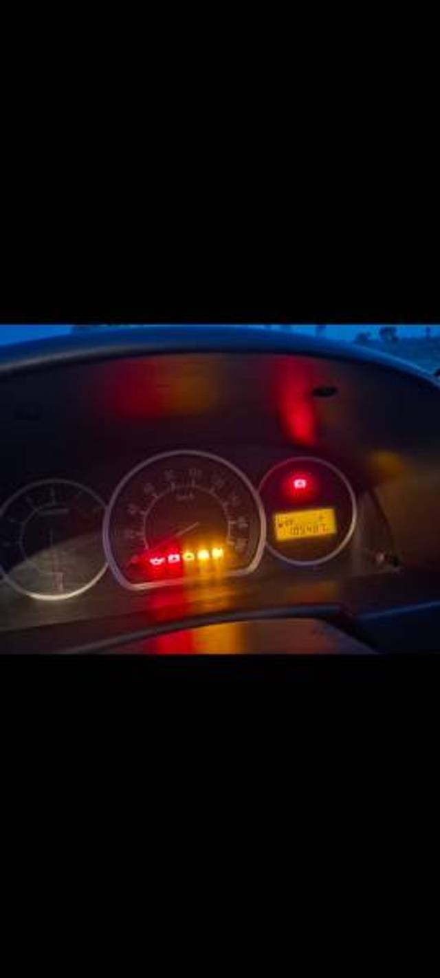 https://images10.gaadi.com/usedgaadi-sellcar/UsedCar/e52be031a/b81e6455-256f-4c95-9a1b-320728817e7a.png?imwidth=6402