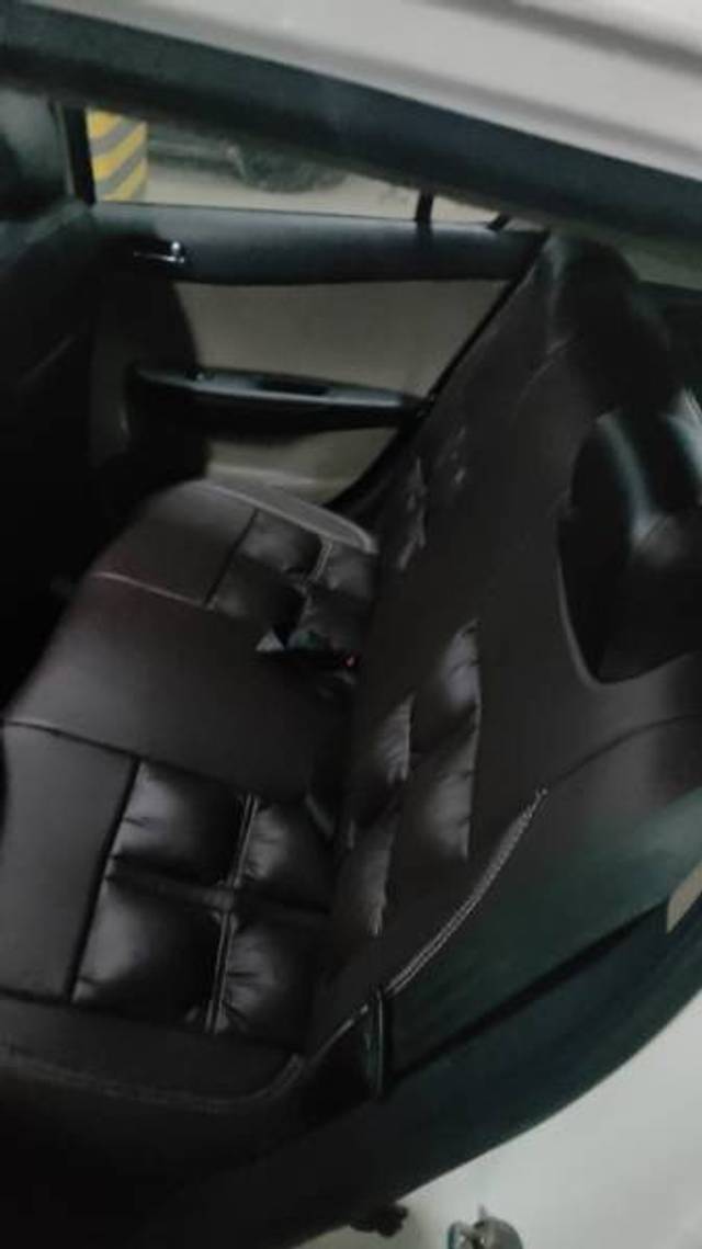 https://images10.gaadi.com/usedgaadi-sellcar/UsedCar/e52c0397a/ae430719-1662-48a6-8ccb-92bf394f7125.jpg?imwidth=6402