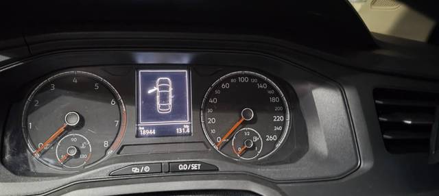 https://images10.gaadi.com/usedgaadi-sellcar/UsedCar/e52cd5f6a/e36cf937-7663-47b1-bed1-bef40d97fdbb.jpeg?imwidth=6402