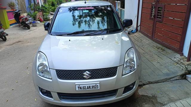 https://images10.gaadi.com/usedgaadi-sellcar/UsedCar/e52d177ea/370620cf-5f7d-41c5-b1df-96a96cf9e399.jpg?imwidth=6400