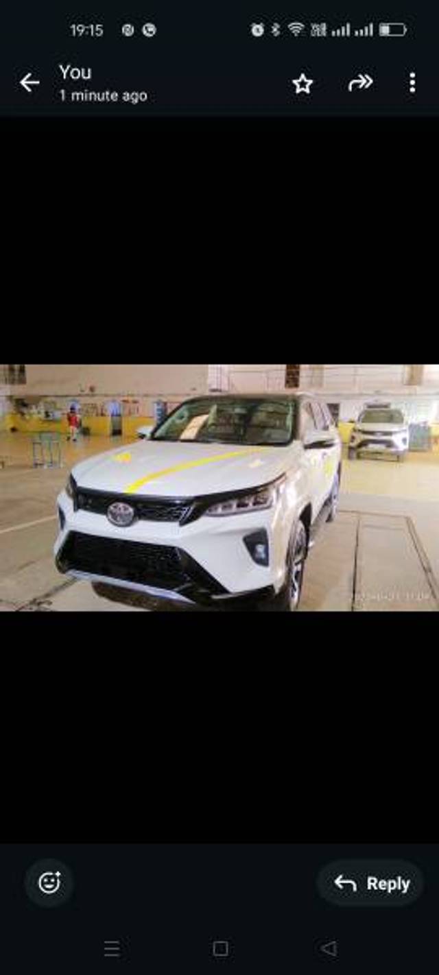 https://images10.gaadi.com/usedgaadi-sellcar/UsedCar/e52d1f41a/3b92289c-89c5-4f96-8cb9-c6f18bd00ab4.jpg?imwidth=6400