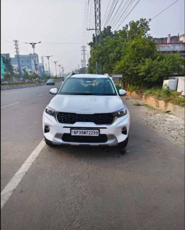 https://images10.gaadi.com/usedgaadi-sellcar/UsedCar/e52de860-1d86-40fd-bcd3-ed18ce0c62ff/5769454a-6f7a-4bc6-bc37-e4fef84a116f.jpg?imwidth=6400