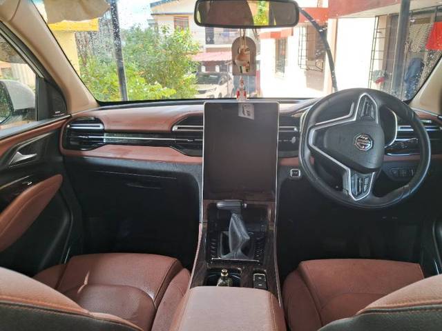 https://images10.gaadi.com/usedgaadi-sellcar/UsedCar/e52e6fb9a/c336720f-2274-4290-828c-4cb0d3c3f16a.jpg?imwidth=6402