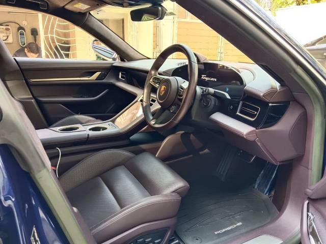 https://images10.gaadi.com/usedgaadi-sellcar/UsedCar/e52f8b96a/99dce923-17ec-40d1-9b41-7e5f6363cc11.jpg?imwidth=6401