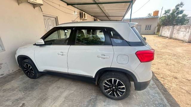 https://images10.gaadi.com/usedgaadi-sellcar/UsedCar/e52fa7ffa/a1df7a94-8e7b-4500-a420-329e5f345d57.jpg?imwidth=6400