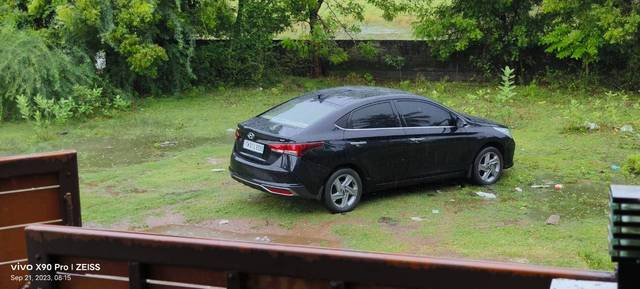 https://images10.gaadi.com/usedgaadi-sellcar/UsedCar/e52fcab8a/bd63af20-aac4-4a4b-a420-ac54348892be.jpg?imwidth=6401