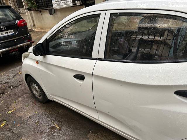 https://images10.gaadi.com/usedgaadi-sellcar/UsedCar/e530040da/a9e65c03-721f-4357-b61d-65cac8bde41e.jpeg?imwidth=6400