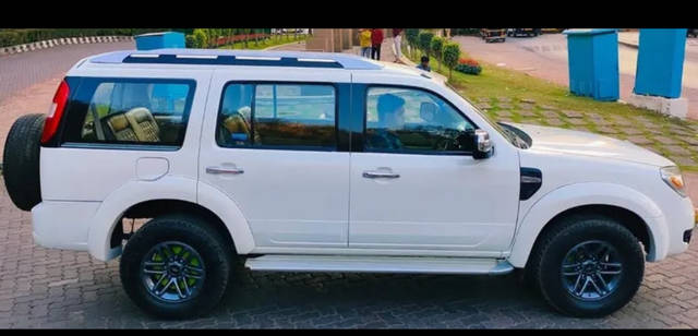 https://images10.gaadi.com/usedgaadi-sellcar/UsedCar/e530254ba/b4614ad6-985b-44c6-9a4b-2c304c85c0ab.jpeg?imwidth=6400