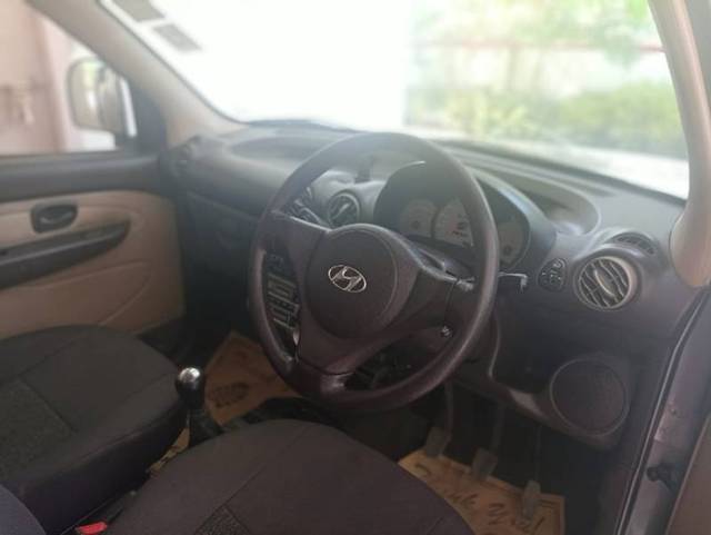 https://images10.gaadi.com/usedgaadi-sellcar/UsedCar/e530a4b2a/59e47345-7612-48b0-870a-7a21e77ca5d3.jpg?imwidth=6400