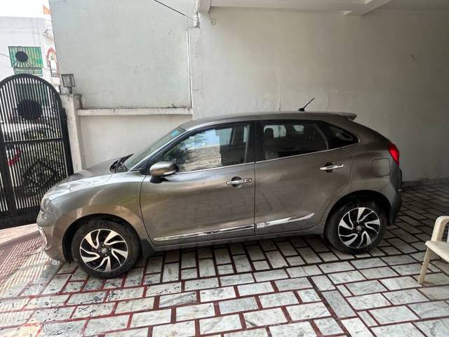 https://images10.gaadi.com/usedgaadi-sellcar/UsedCar/e530af64a/30056f41-6154-41e1-8057-41065ed09bf3.jpg?imwidth=6402