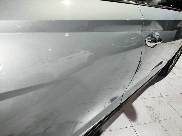 https://images10.gaadi.com/usedgaadi-sellcar/UsedCar/e530d79ea/c3f62706-135a-4787-b9f9-e826cf94e17d.jpg?imwidth=6402