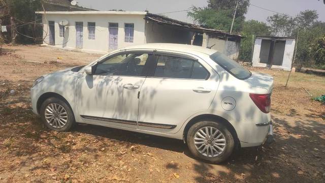 https://images10.gaadi.com/usedgaadi-sellcar/UsedCar/e530f041a/6347e93d-bf97-41ba-812e-753e49f5abdd.jpeg?imwidth=6401