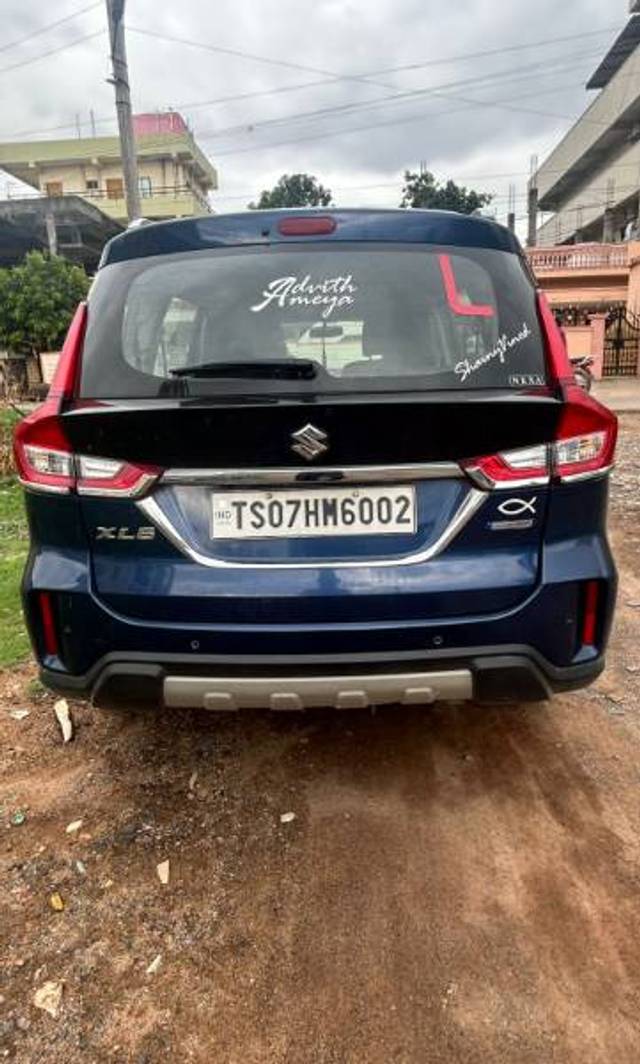 https://images10.gaadi.com/usedgaadi-sellcar/UsedCar/e531036fa/bb84730c-d93c-4545-8540-4f7440a0de77.jpeg?imwidth=6402