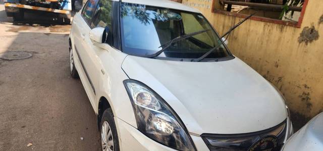 https://images10.gaadi.com/usedgaadi-sellcar/UsedCar/e5312c1ba/87abda05-495b-4c6c-b856-cbfd9d864199.jpg?imwidth=6401