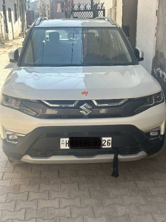 https://images10.gaadi.com/usedgaadi-sellcar/UsedCar/e5319d31a/8cfbab2a-3a35-42aa-9710-b7ab3a6e6263.jpeg?imwidth=6400