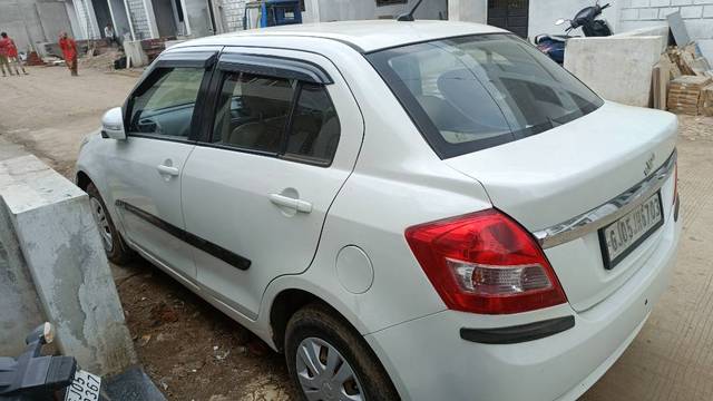https://images10.gaadi.com/usedgaadi-sellcar/UsedCar/e531a76da/93028921-ca50-4405-a2f9-306acf1edfd5.jpg?imwidth=6401