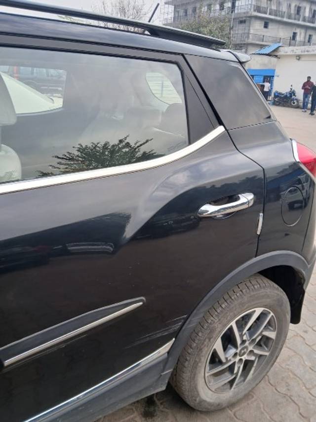 https://images10.gaadi.com/usedgaadi-sellcar/UsedCar/e5330f06a/f38695e5-1b01-487e-b04c-c6d525eda7c0.jpeg?imwidth=6402