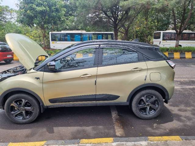 https://images10.gaadi.com/usedgaadi-sellcar/UsedCar/e5334ba8a/cf5ea881-5a1c-4d62-8b5f-5c7408f24c86.jpg?imwidth=6400