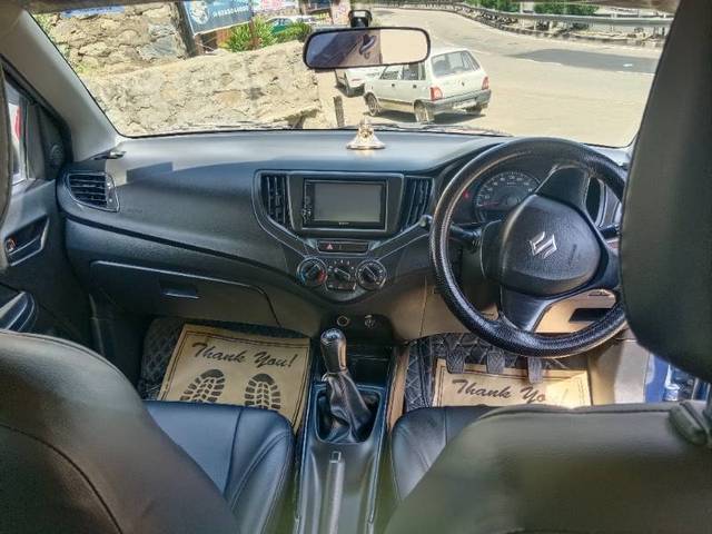 https://images10.gaadi.com/usedgaadi-sellcar/UsedCar/e533769aa/94d95bc7-4578-4650-8ebe-5c1ad96a3809.jpg?imwidth=6402