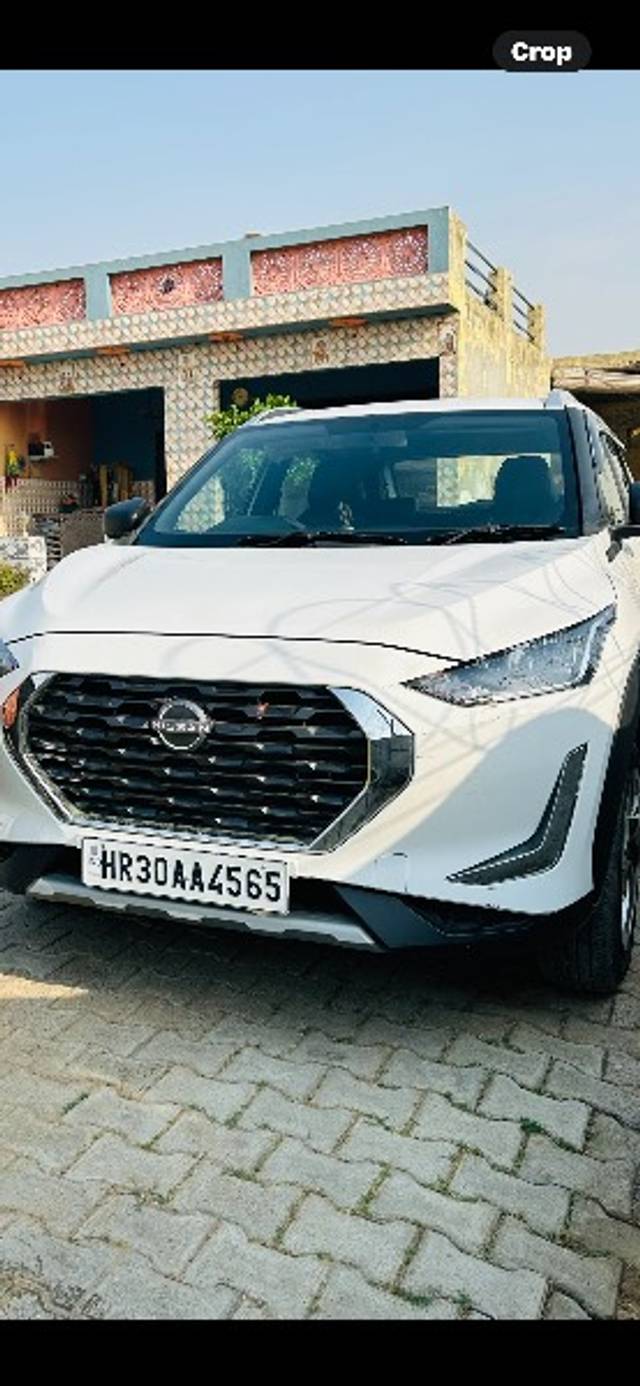 https://images10.gaadi.com/usedgaadi-sellcar/UsedCar/e5346e79a/82cc179c-87bf-41a5-9a3d-eac1a5479c38.png?imwidth=6400