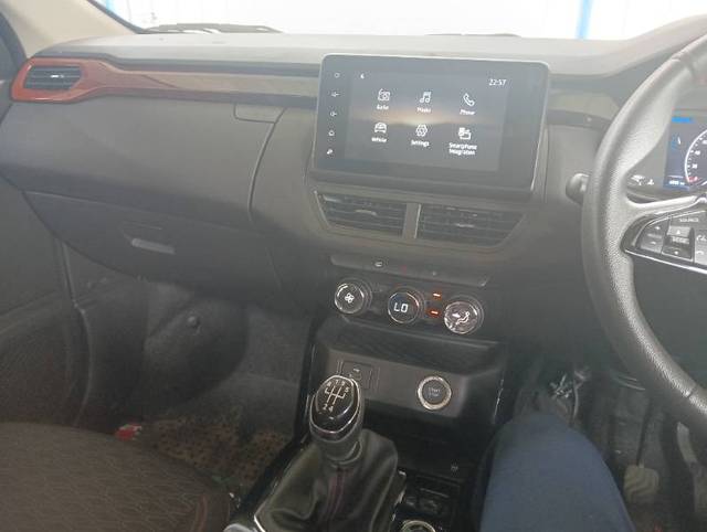 https://images10.gaadi.com/usedgaadi-sellcar/UsedCar/e534ad31a/bf99741f-06f5-4205-ac3e-dd8df0ce4240.jpg?imwidth=6402