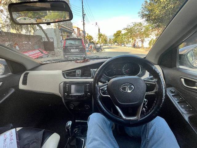 https://images10.gaadi.com/usedgaadi-sellcar/UsedCar/e534b46da/2066bab3-a478-4f48-aa32-b3d99f9f81a8.jpg?imwidth=6401