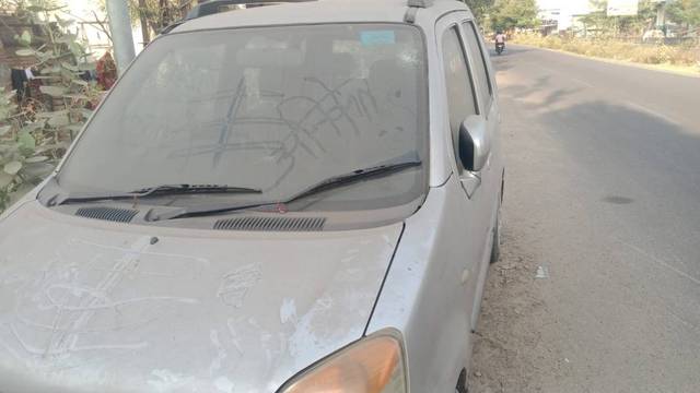 https://images10.gaadi.com/usedgaadi-sellcar/UsedCar/e535154fa/4ce4fc82-9574-468f-b962-09315c474860.jpg?imwidth=6401