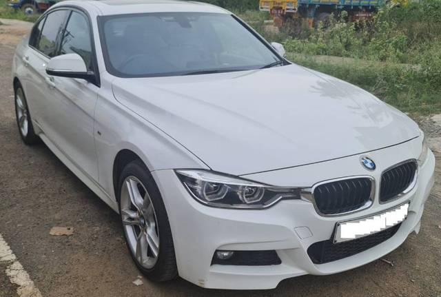 https://images10.gaadi.com/usedgaadi-sellcar/UsedCar/e5352a63a/cafebf4d-8ae2-4049-9930-fc97e977d0a2.jpeg?imwidth=6400
