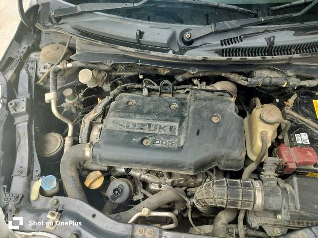 https://images10.gaadi.com/usedgaadi-sellcar/UsedCar/e535a8b2a/839cc959-f685-425f-af44-81814be2d05c.jpg?imwidth=6401