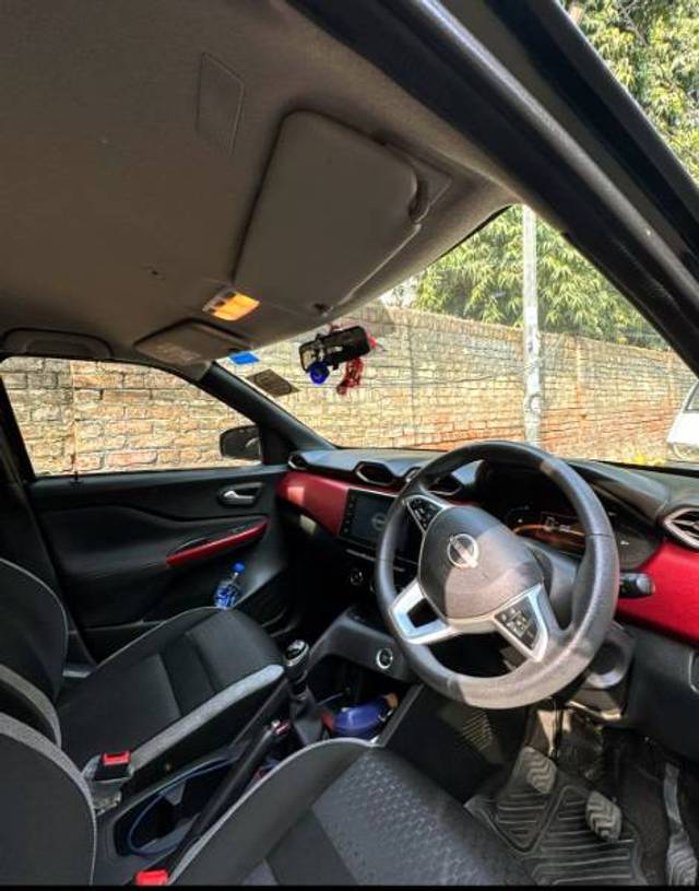https://images10.gaadi.com/usedgaadi-sellcar/UsedCar/e535d5cda/96bb88fa-5036-4d6d-9bd6-a2e7d95eeb6f.jpg?imwidth=6402