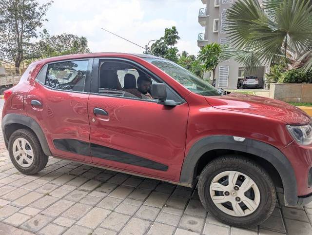https://images10.gaadi.com/usedgaadi-sellcar/UsedCar/e5361b04a/e14c8cfb-192d-49ca-b7d5-b0daf2d8500c.jpg?imwidth=6401