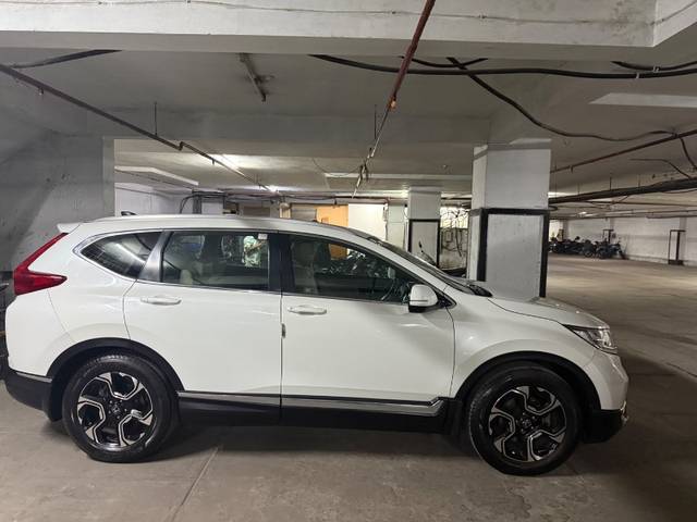 https://images10.gaadi.com/usedgaadi-sellcar/UsedCar/e5365af1a/18ef1663-436b-40c8-8785-0f7f77e49f1b.jpeg?imwidth=6401