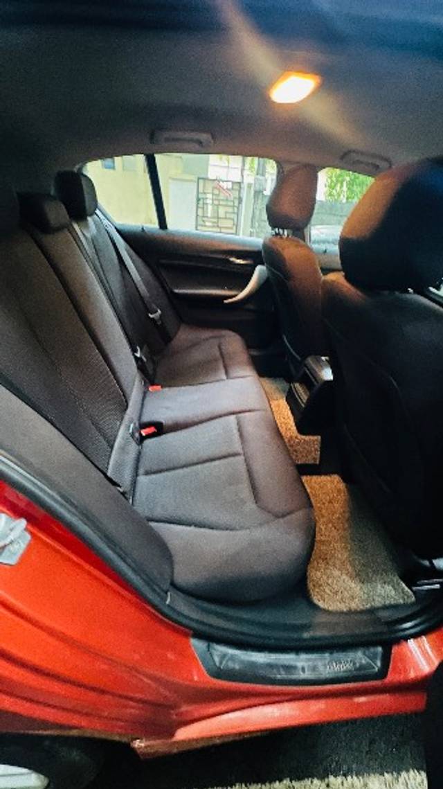 https://images10.gaadi.com/usedgaadi-sellcar/UsedCar/e53692d5a/5012d476-35c4-4752-a282-92574142cab4.jpeg?imwidth=6401