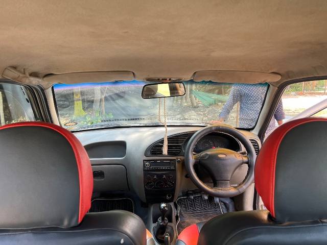 https://images10.gaadi.com/usedgaadi-sellcar/UsedCar/e5377c9da/9194bc92-aa73-418a-bb2a-702eaab8bd7b.jpeg?imwidth=6402