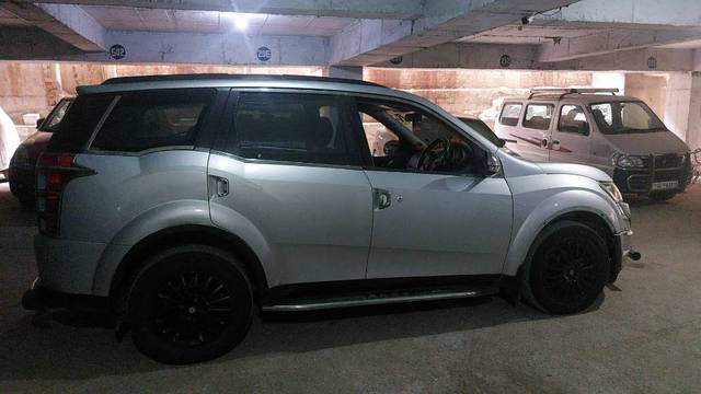 https://images10.gaadi.com/usedgaadi-sellcar/UsedCar/e537a183a/027810fc-867b-4892-b99d-45ad8e4ab692.jpg?imwidth=6402