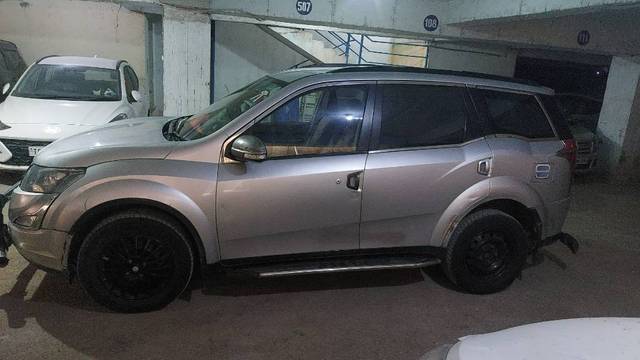 https://images10.gaadi.com/usedgaadi-sellcar/UsedCar/e537a183a/3e64f29e-7f23-4ae1-8c28-08c2d87a69f4.jpg?imwidth=6400