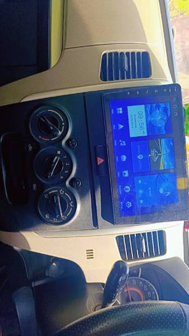 https://images10.gaadi.com/usedgaadi-sellcar/UsedCar/e537b3bea/87daade6-39bc-4b5e-b129-b007986a207c.jpg?imwidth=6402