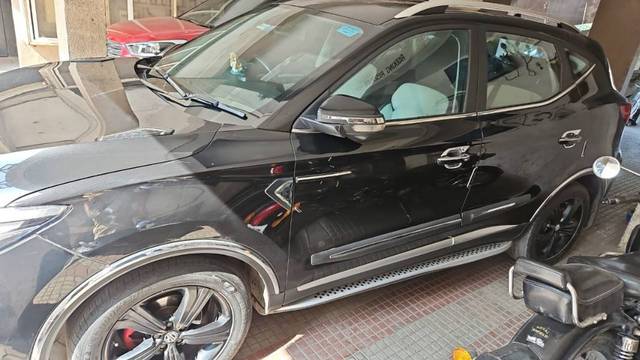 https://images10.gaadi.com/usedgaadi-sellcar/UsedCar/e538c178a/85d80c8a-1a3f-4e8b-9cc8-dfba76342a6d.jpg?imwidth=6401
