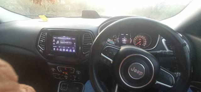 https://images10.gaadi.com/usedgaadi-sellcar/UsedCar/e538d4faa/0dbfa870-a17c-4897-8b4b-f11129d36e5b.jpg?imwidth=6401