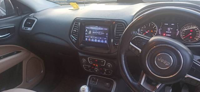 https://images10.gaadi.com/usedgaadi-sellcar/UsedCar/e538d4faa/bebe2f64-3201-49b1-9947-bea8ba90dc9b.jpg?imwidth=6402