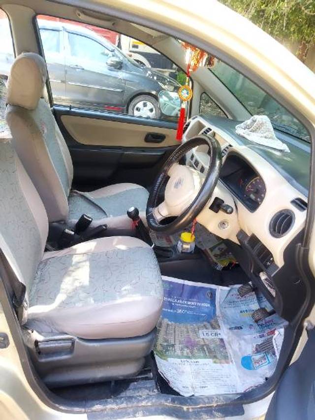 https://images10.gaadi.com/usedgaadi-sellcar/UsedCar/e539302da/6179b78e-951e-4a7b-bd03-3be13eddf89a.jpg?imwidth=6402