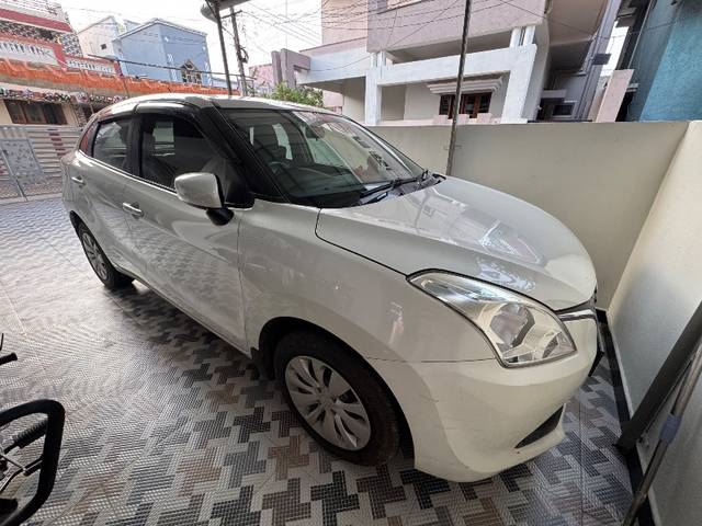 https://images10.gaadi.com/usedgaadi-sellcar/UsedCar/e53a43b7a/59a412cb-aa85-440d-ba13-db2885dd96cd.jpeg?imwidth=6400