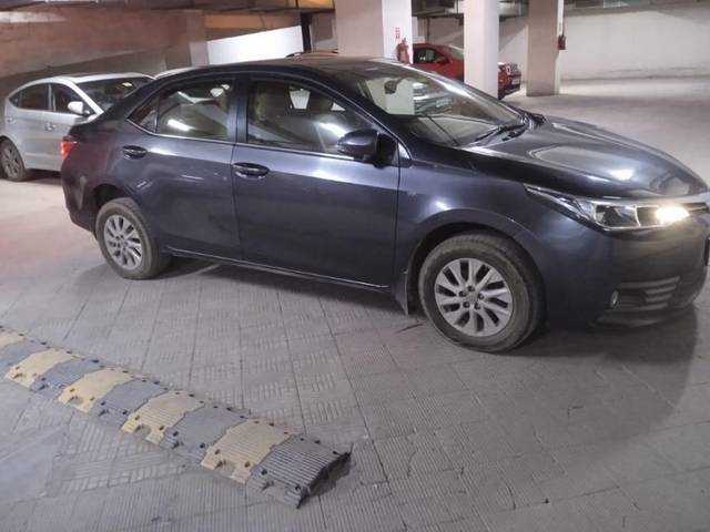 https://images10.gaadi.com/usedgaadi-sellcar/UsedCar/e53a9761a/1361f1ff-cae4-4938-a2bb-2df812bae72a.jpeg?imwidth=6400