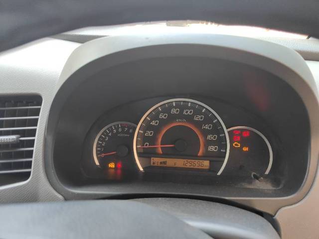 https://images10.gaadi.com/usedgaadi-sellcar/UsedCar/e53b509ba/6d5275ad-a75c-44c2-8161-00d2d381f7da.jpg?imwidth=6402