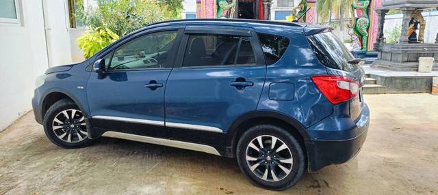 https://images10.gaadi.com/usedgaadi-sellcar/UsedCar/e53b5b19a/71f50ac9-b0ec-4555-b1ea-55a4355ae6a9.jpg?imwidth=6402